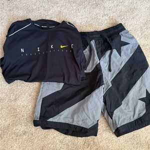 Nike Men's Athletic Shorts in Black and Gray